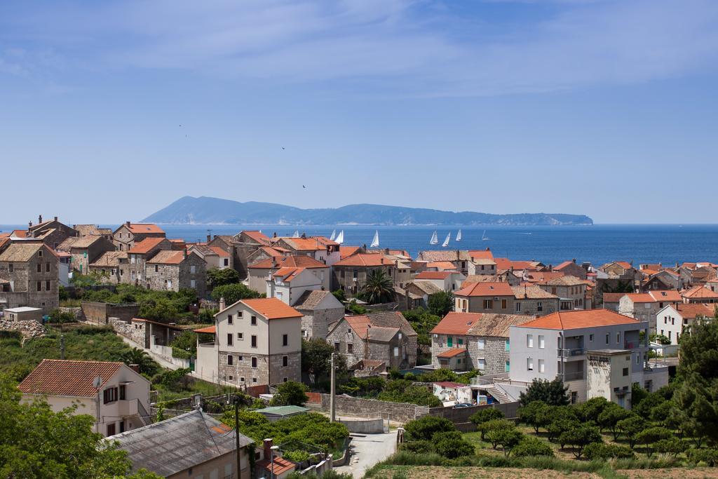 Komiža Apartments Zambarlin מראה חיצוני תמונה