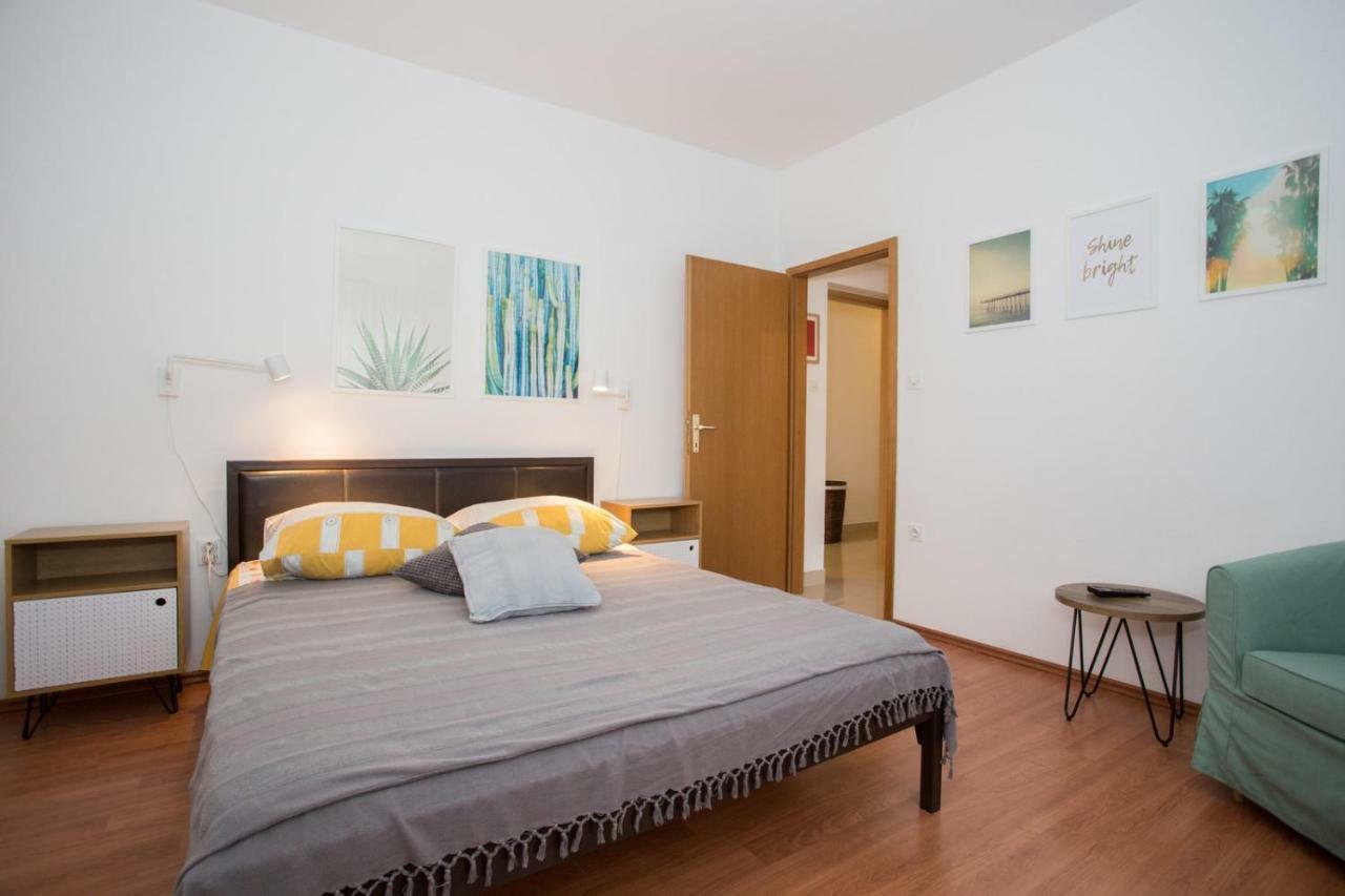 Komiža Apartments Zambarlin מראה חיצוני תמונה