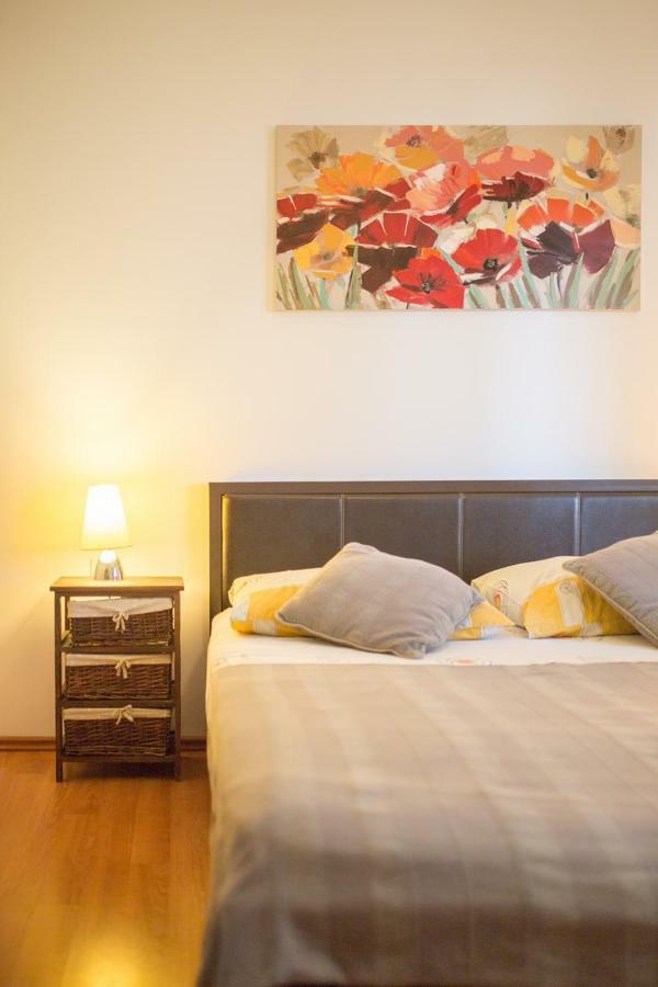 Komiža Apartments Zambarlin מראה חיצוני תמונה
